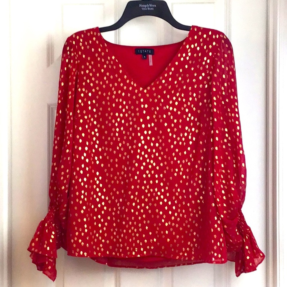 NEW 🎄 1. State glittery flowy top